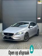 Volvo V40 2.0 D4 R-Design Business Airco - Trekhaak Navi, Voorwielaandrijving, Euro 5, Gebruikt, Bedrijf