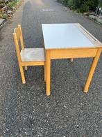 schilte tafel stoel kleuter met klep in goede staat, Ophalen, Gebruikt, Tafel(s) en Stoel(en)