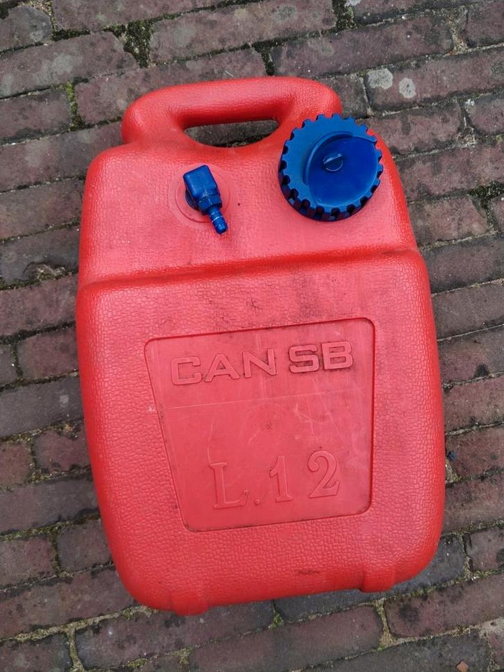 Buitenboordmotor Tank 12L, Watersport en Boten, Accessoires en Onderhoud, Zo goed als nieuw, Motor en Techniek, Ophalen of Verzenden