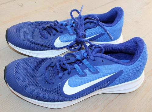 Nike schoenen maat 40, Kleding | Heren, Schoenen, Zo goed als nieuw, Sportschoenen, Blauw, Ophalen of Verzenden