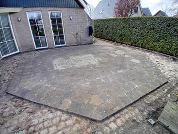 0ctagon terrastegel cirkel pakket gebruikt in 1 koop beschikbaar voor biedingen