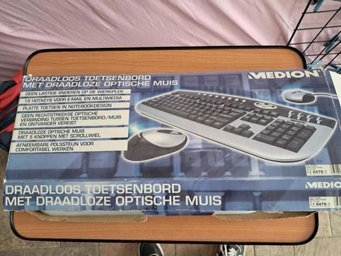 Nieuw Medion Draadloos Toetsenbord met Optische Muis, Computers en Software, Toetsenborden, Nieuw, Draadloos, Toetsenbord en muis-set
