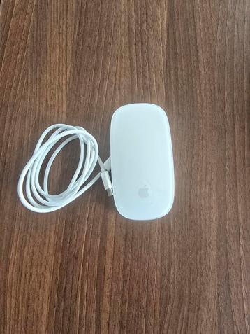 Apple magic mouse 2 beschikbaar voor biedingen