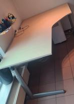 Ahrend L-bureau - Praktisch en ruim!, Huis en Inrichting, Ophalen, In hoogte verstelbaar, Gebruikt, Bureau