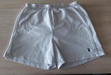 Sportbroek maat 140 - 152 beschikbaar voor biedingen