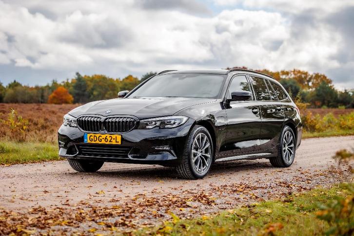 BMW 3-Serie 330e 292pk Aut 2021 Zwart, Auto's, BMW, Bedrijf, Te koop, 3-Serie, ABS, Adaptieve lichten, Airbags, Airconditioning