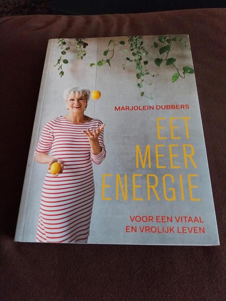 Eet Meer Energie - Marjolein Dubbers, Boeken, Gezondheid, Dieet en Voeding, Zo goed als nieuw, Dieet en Voeding, Ophalen of Verzenden