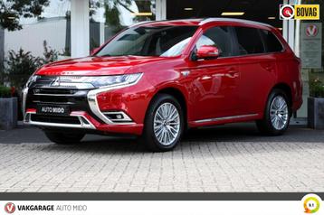 Mitsubishi Outlander 2.4 PHEV Instyle 4WD | Trekhaak | Adapt beschikbaar voor biedingen