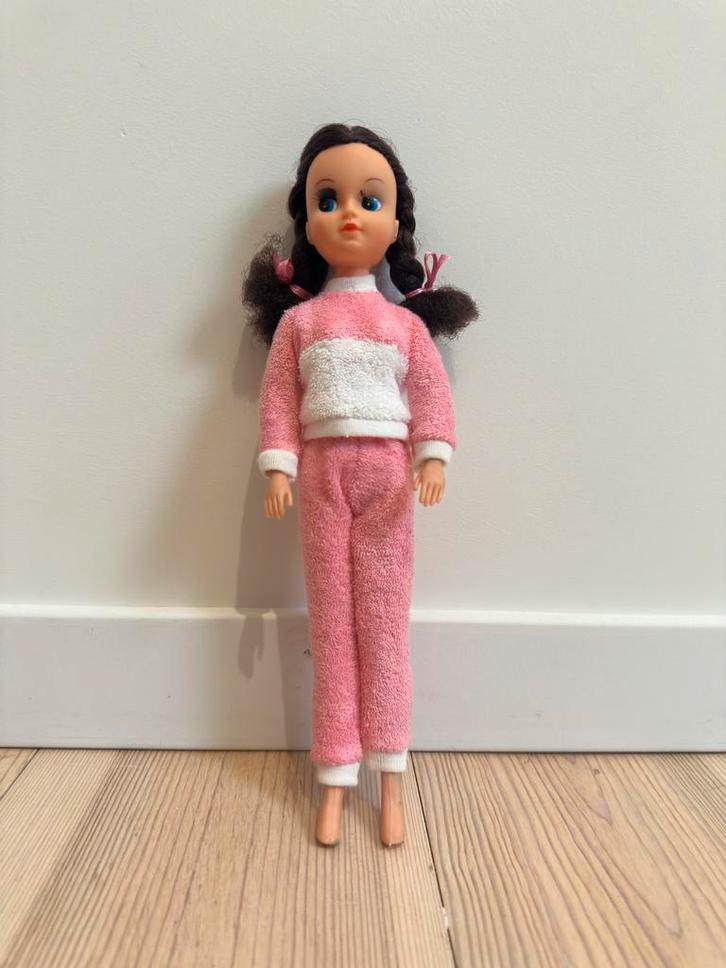 Fleur doll Aerobic (Sindy) #385, Kinderen en Baby's, Speelgoed | Poppen, Zo goed als nieuw, Ophalen of Verzenden