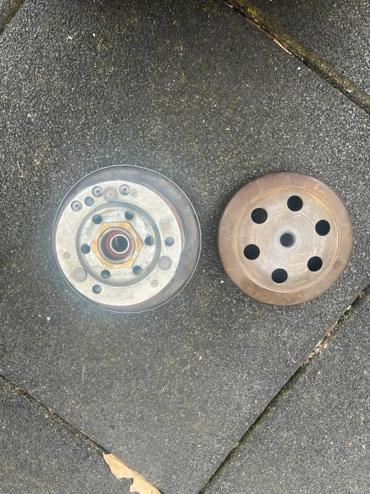 Piaggio koppeling met koppelinghuis pcn01, Motoren, Tuning en Styling, Ophalen of Verzenden