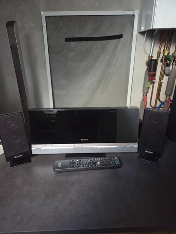 Sony DAV-F200 en 2 Sats en Sub en nieuwe afstandsbediening  beschikbaar voor biedingen