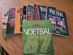 8 x VI groot voetbal jaarboek + compleet naslagwerk 1987, Ophalen of Verzenden, Gelezen, Balsport