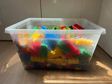 Megabloks | Grote bak + speeltafel beschikbaar voor biedingen