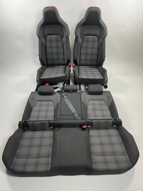 Interieur VW Golf 8 GTI Alcantara/Stof Grijs/Geruit Rood/Wit, Auto-onderdelen, Overige Auto-onderdelen, Gebruikt, Ophalen of Verzenden