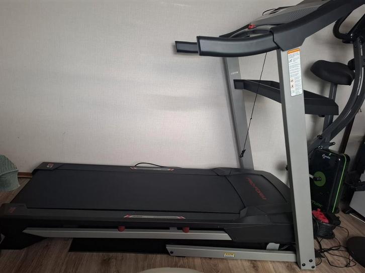 Pro-Form Loopband - Professioneel, Sport en Fitness, Fitnessapparatuur, Gebruikt, Loopband, Benen, Metaal, Ophalen