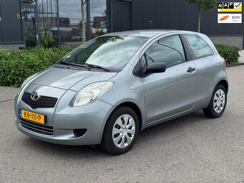 Toyota Yaris 1.3 VVTi Terra AIRCO, Auto's, Toyota, Bedrijf, Te koop, Yaris, ABS, Airbags, Airconditioning, Boordcomputer, Centrale vergrendeling