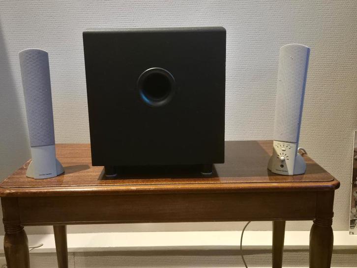 Harman Kardon Actieve subwoofer met 2 speakers, Computers en Software, Pc speakers, Gebruikt, Audiokanaal 2.1, Ophalen