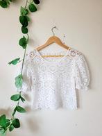 Gehaakte vintage top met pofmouwtjes S/M, Kleding | Dames, Tops, Vintage, Ophalen of Verzenden, Wit, Zo goed als nieuw