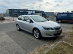 Opel Astra 1.6 Turbo Sports Tourer AUT 2012 Grijs, 730 kg, 74 €/maand, 4 cilinders, 179 pk