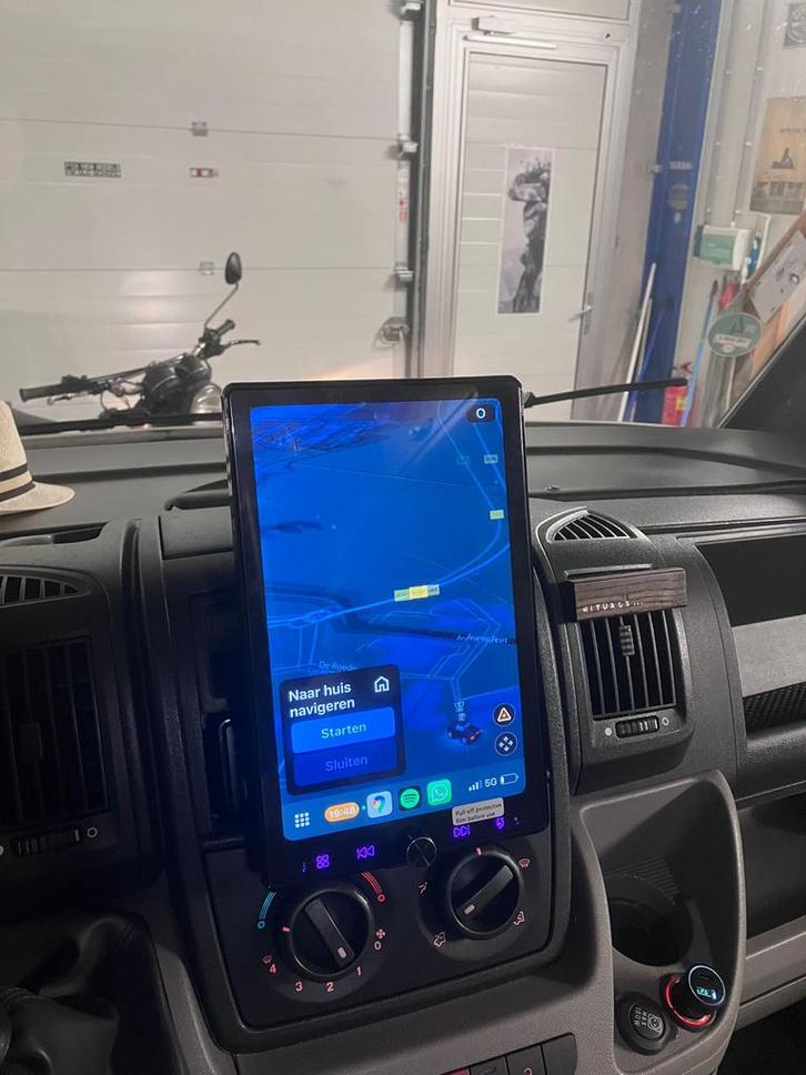 1din 10.4" Android Autoradio Apple CarPlay - Nieuw in doos, Auto diversen, Autonavigatie, Nieuw, Ophalen of Verzenden