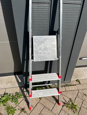 Aluminium Trap met Bordes - 1 & 2 Trede beschikbaar voor biedingen