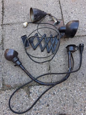 Vintage Industriële Werklampen beschikbaar voor biedingen