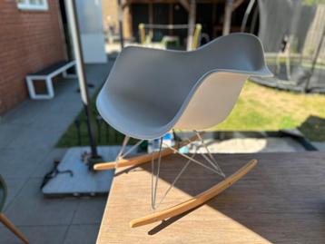 Schommelstoel (als nieuw!)