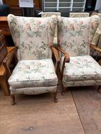 Vintage fauteuils met bloemenmotief, Huis en Inrichting, Fauteuils, Info@inenuit.com, Gebruikt, Ophalen of Verzenden, 75 tot 100 cm