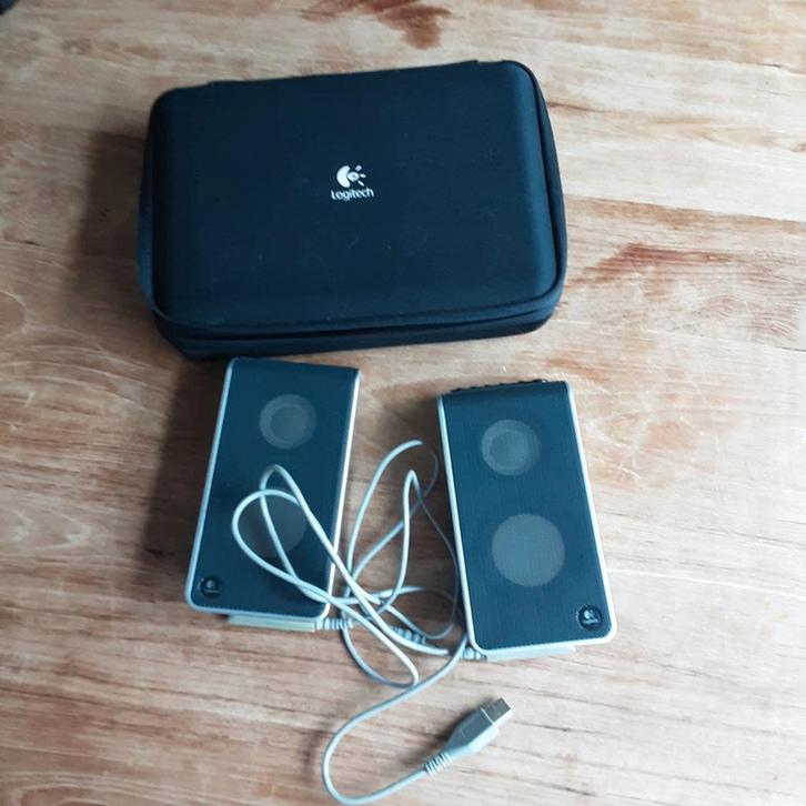 Logitech S150 USB Stereo Speakers - gebruikt, Computers en Software, Pc speakers, Zo goed als nieuw, Audiokanaal 2.0, Ophalen of Verzenden