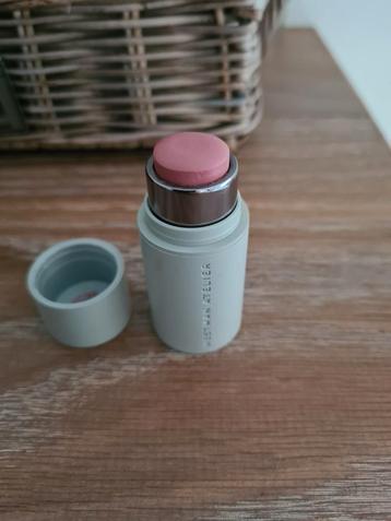 Westman atelier blush peta beschikbaar voor biedingen
