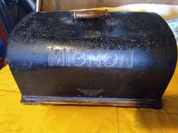 Mignon model 2 antieke typemachine beschikbaar voor biedingen