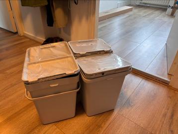 Complete set 3 uittrekbare prullenbakken Hålbarr Ikea beschikbaar voor biedingen