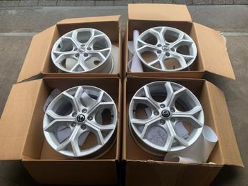 NIEUWE ORIGINELE 17 INCH NISSAN JUKE QASHQAI VELGEN + TPMS beschikbaar voor biedingen