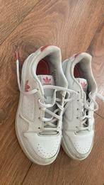 Adidas 33 schoenen, Ophalen of Verzenden, Zo goed als nieuw, Schoenen
