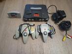 Nintendo 64, Spelcomputers en Games, Spelcomputers | Nintendo 64, Ophalen, Met 2 controllers, Met games