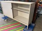 Kast. Hout. 22mm sp.pl., Huis en Inrichting, Kasten | Roldeurkasten en Archiefkasten, Ophalen, Zo goed als nieuw, 25 tot 50 cm
