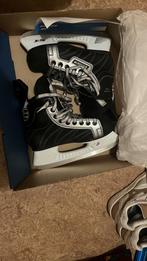 Nooit gebruikt. Ijshockeyschaatsen maat 37,5, Sport en Fitness, IJshockey, Ophalen of Verzenden, Nieuw, Schaatsen