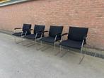 Set van 4 zwarte stoelen met armleuningen – modern design, Ophalen, Gebruikt, -, Zwart
