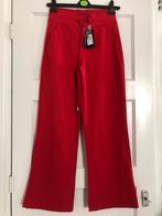 Mi Piace broek straight red S  |  NIEUW, Kleding | Dames, Broeken en Pantalons, Mi Piace, Nieuw, Ophalen of Verzenden, Maat 36 (S)