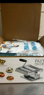 Pasta machine nieuw, Ophalen of Verzenden, Zo goed als nieuw, 4 t/m 7 personen