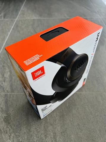 JBL Live 650BT NC Noise Cancelling *NIEUW* beschikbaar voor biedingen