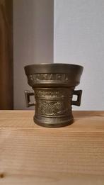 Antieke vijzel van brons is versierd,zie foto,s, Antiek en Kunst, Verzenden