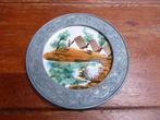 Handgeschilderd keramiek bord in metalen omlijsting
