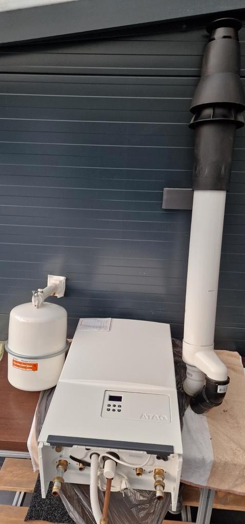 Atag P27c CV Ketel CW4 (2021)+atag one thermostaat, Doe-het-zelf en Verbouw, Verwarming en Radiatoren, Zo goed als nieuw, Cv-ketel of Combi-ketel