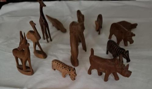 Dieren van hout uit Afrika, Antiek en Kunst, Kunst | Beelden en Houtsnijwerken, Ophalen of Verzenden