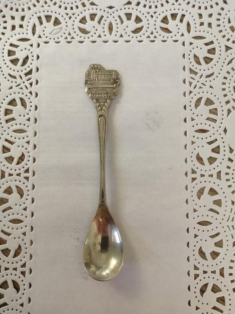 Harskamp K. M. T. theelepel, Verzenden