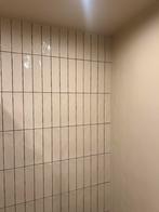 NIEUW : Beige wandtegels langwerpig badkamer 7,5 x 30 cm, Ophalen, Minder dan 50 cm, Beige, Nieuw