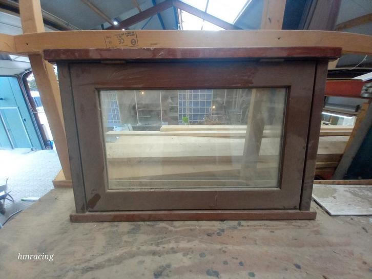 Houten en kunstof(deur)kozijnen, Doe-het-zelf en Verbouw, Glas en Ramen, Gebruikt, Gevelraam of Ruit, 160 cm of meer, 80 tot 120 cm