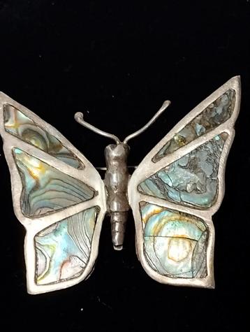 Vintage Taxco Sterling zilveren broche vlinder met abalone beschikbaar voor biedingen