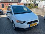 Mitsubishi Colt 1.3 5-DR 2010 Wit, Auto's, Voorwielaandrijving, Origineel Nederlands, Bedrijf, Handgeschakeld